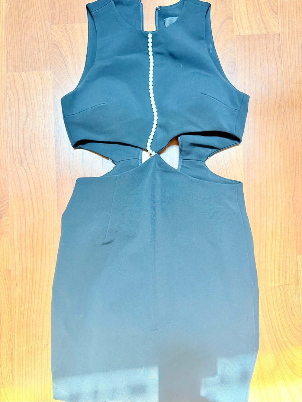 Cushnie et Ochs Sleeveless Black Cutout Pearl-Trim Bodycon Dress